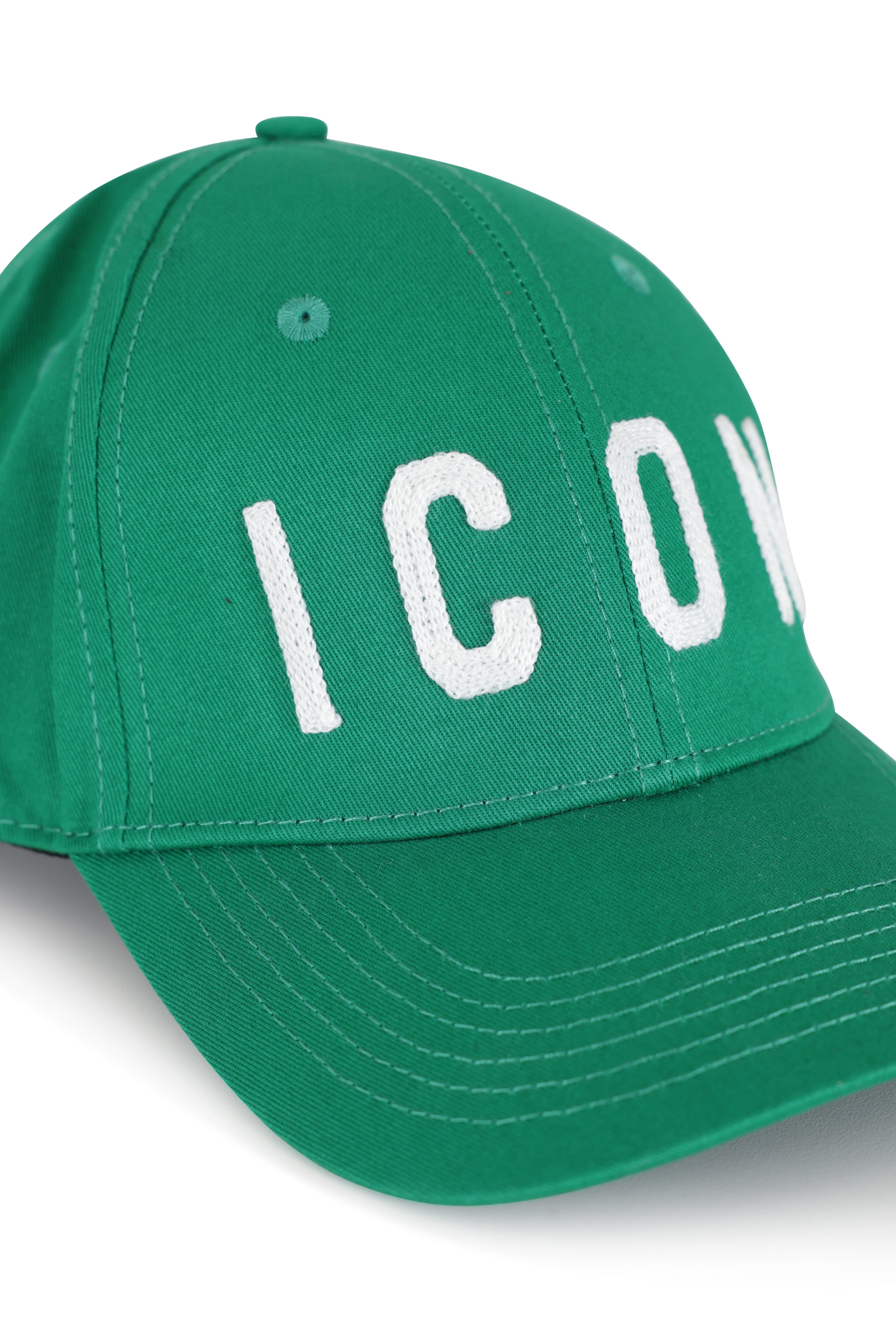 Berretto ICON con logo grande ricamato